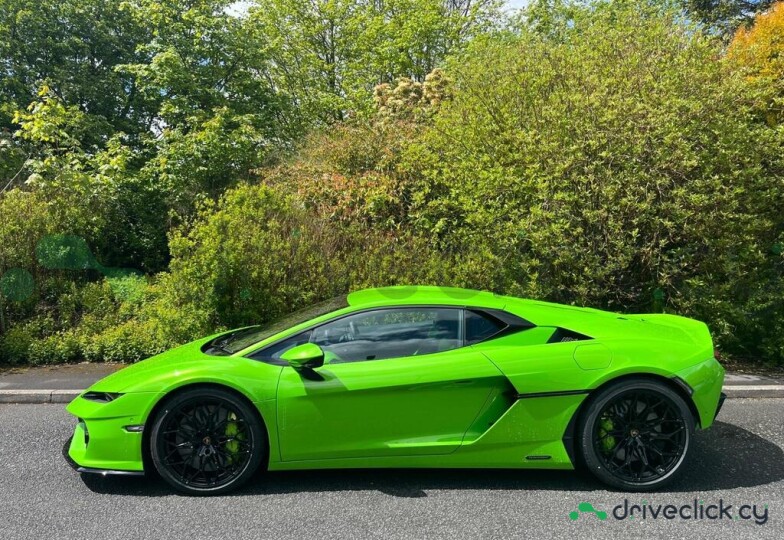 Lamborghini Temerario Green