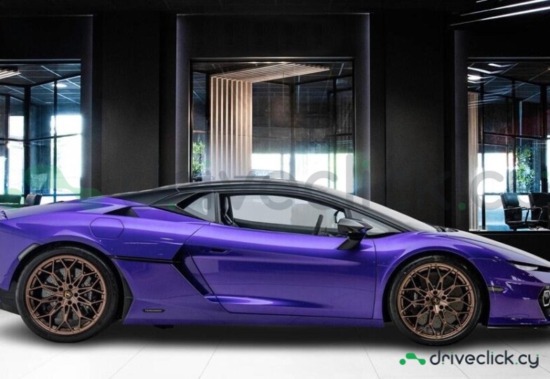 Lamborghini Temerario Purple