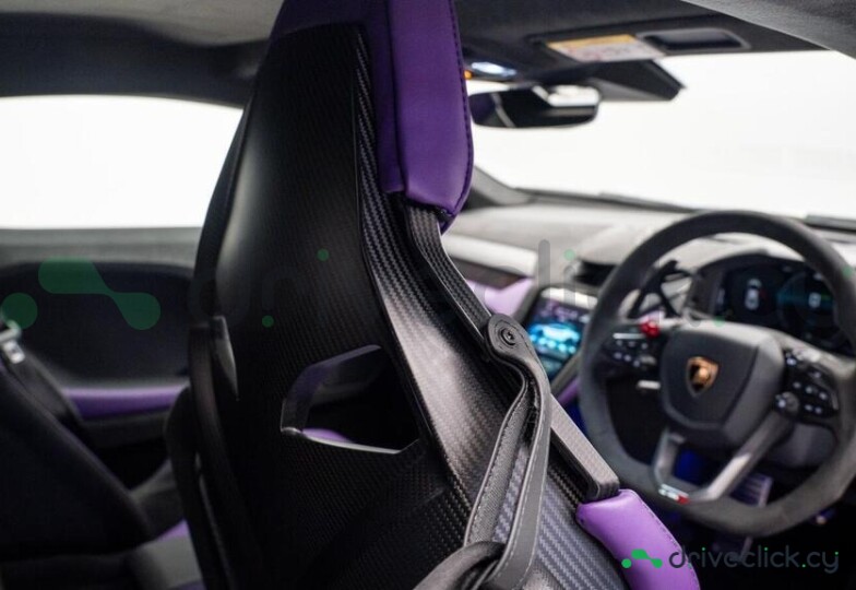 Lamborghini Temerario Purple