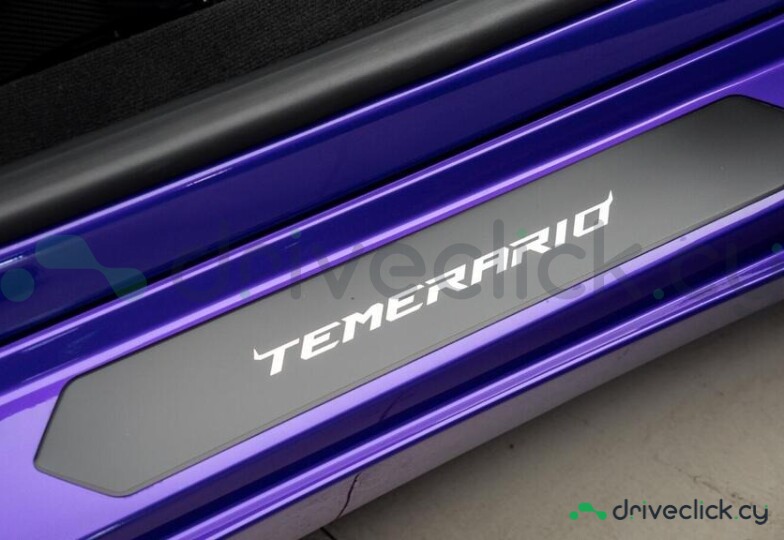 Lamborghini Temerario Purple