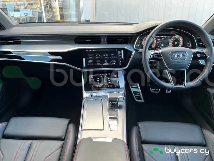 Audi A7 Белый