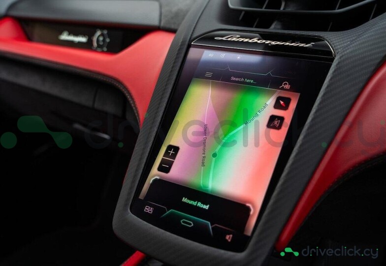 Lamborghini Revuelto Black
