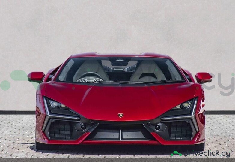 Lamborghini Revuelto Red