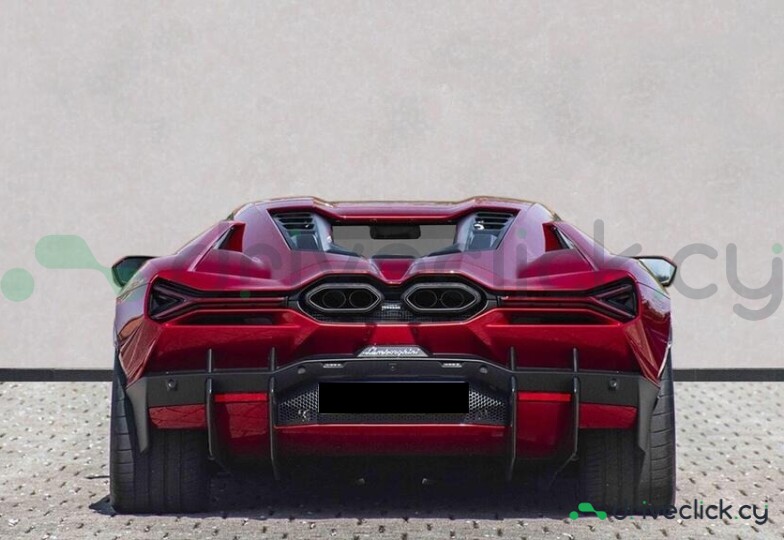 Lamborghini Revuelto Red