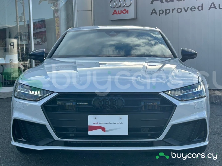 Audi A7 Белый