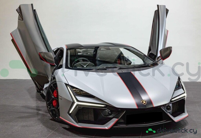 Lamborghini Revuelto Grey