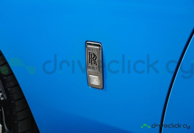 Rolls-Royce Spectre Blue