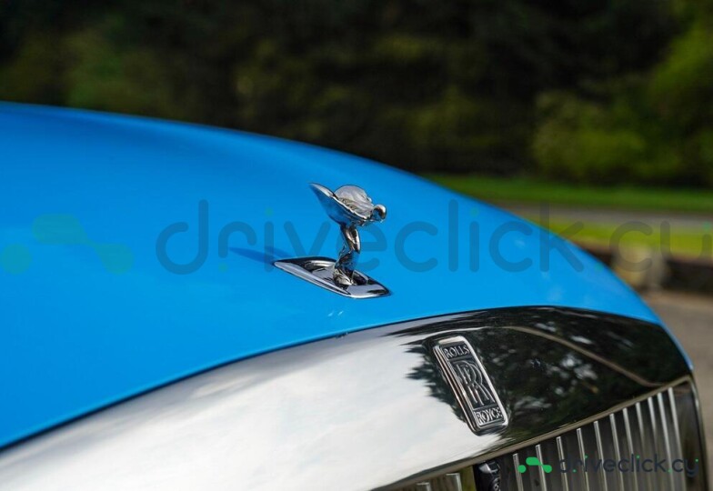 Rolls-Royce Spectre Blue