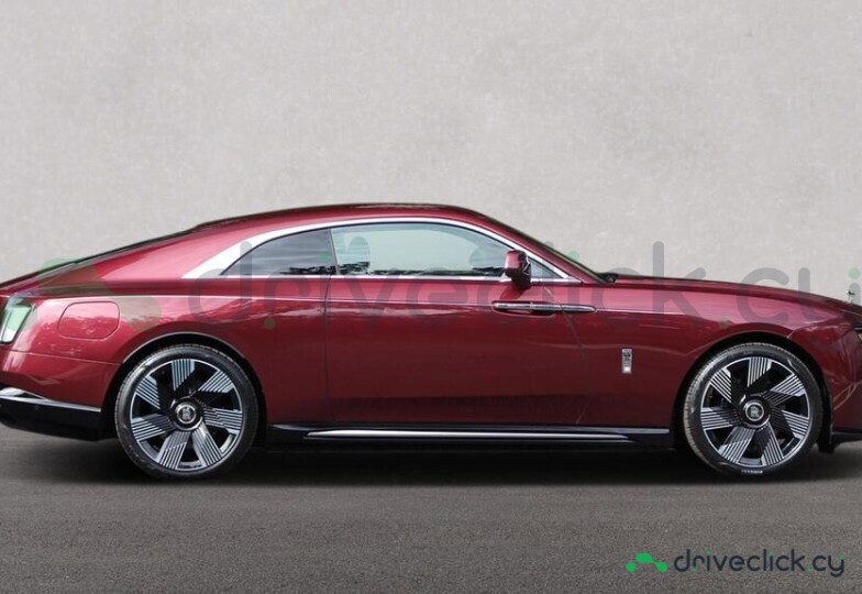 Rolls-Royce Spectre Red