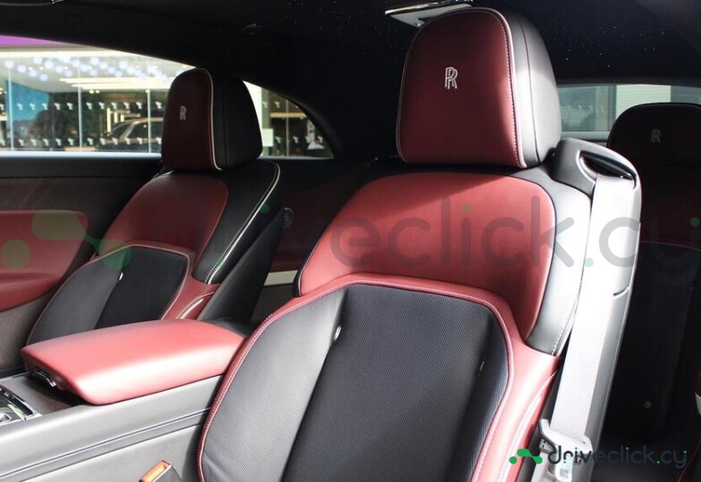Rolls-Royce Spectre Red