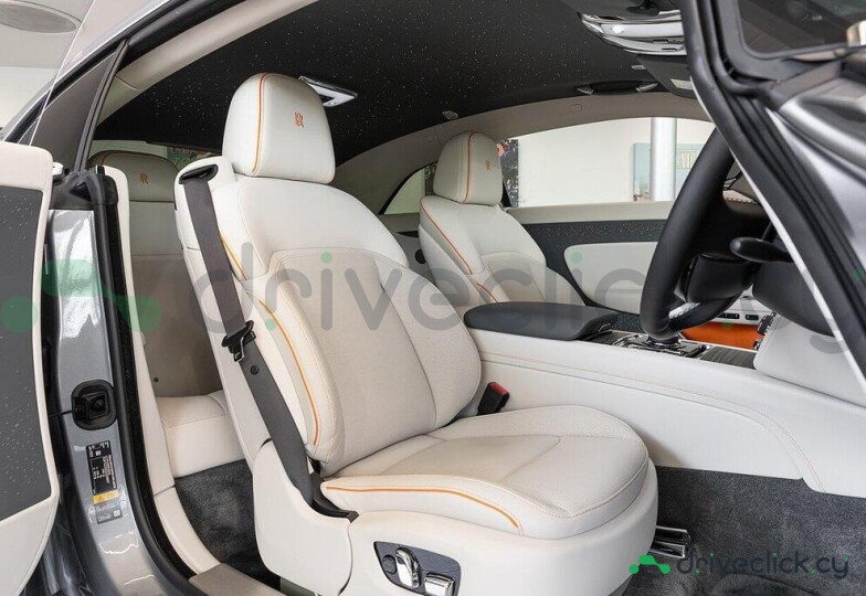 Rolls-Royce Spectre Grey