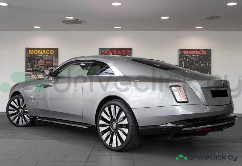 Rolls-Royce Spectre Grey