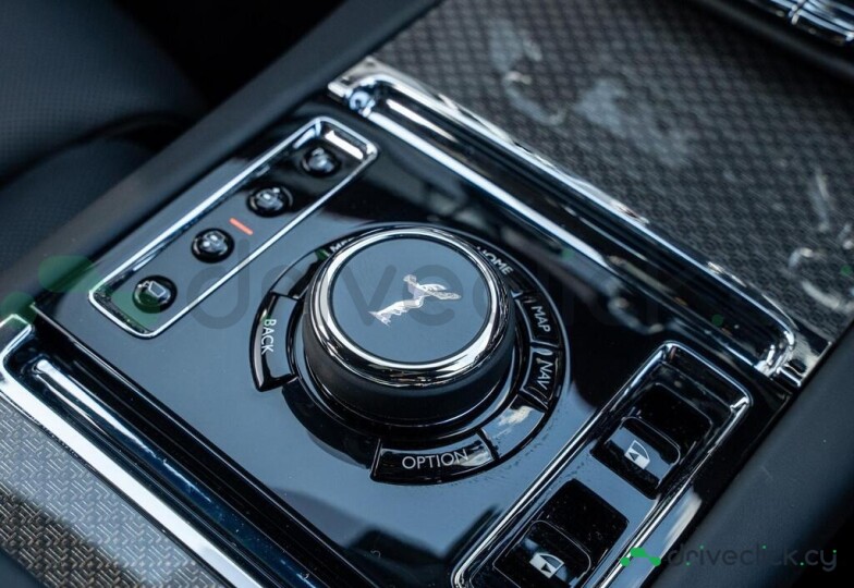 Rolls-Royce Ghost Grey