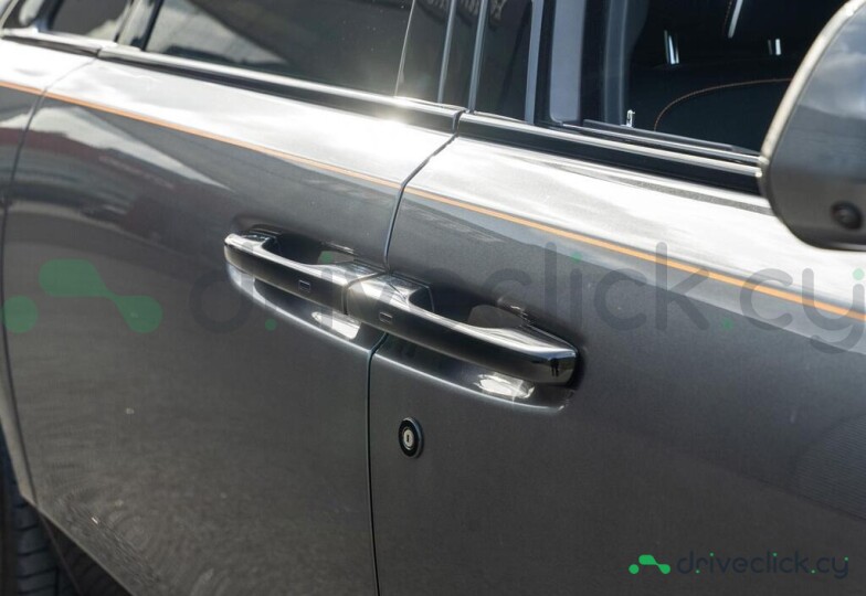 Rolls-Royce Ghost Grey