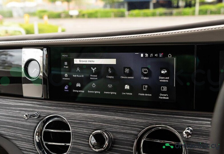 Rolls-Royce Spectre Black