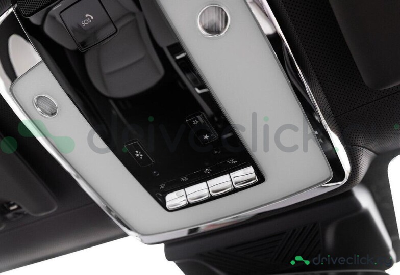 Rolls-Royce Spectre Black