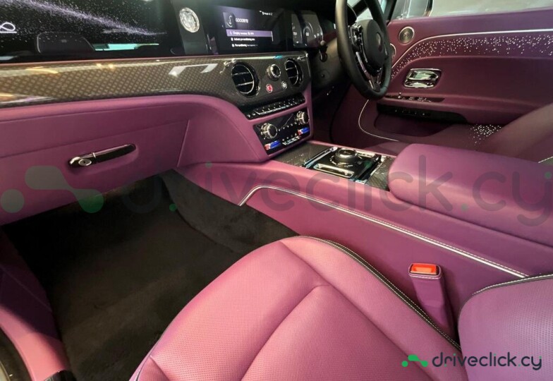 Rolls-Royce Spectre Grey