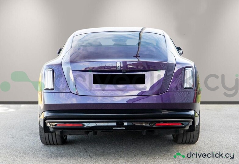 Rolls-Royce Spectre Purple