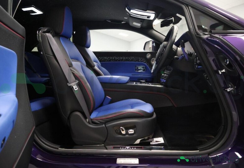 Rolls-Royce Spectre Purple