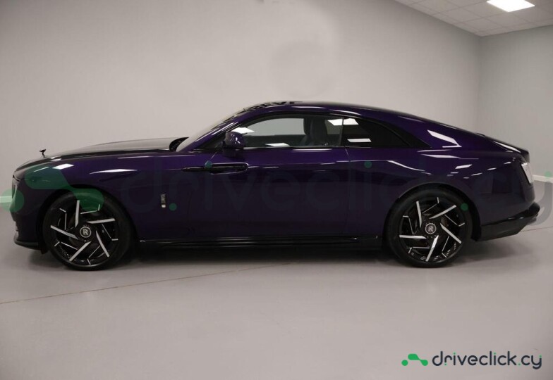 Rolls-Royce Spectre Purple