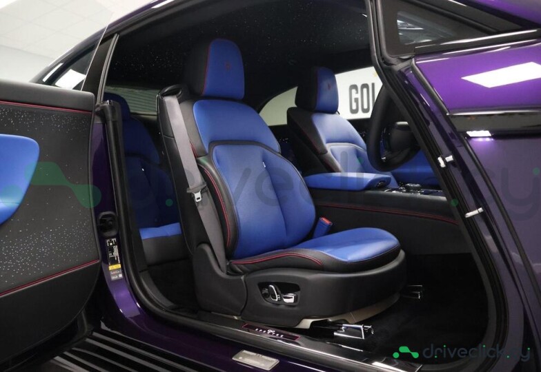 Rolls-Royce Spectre Purple