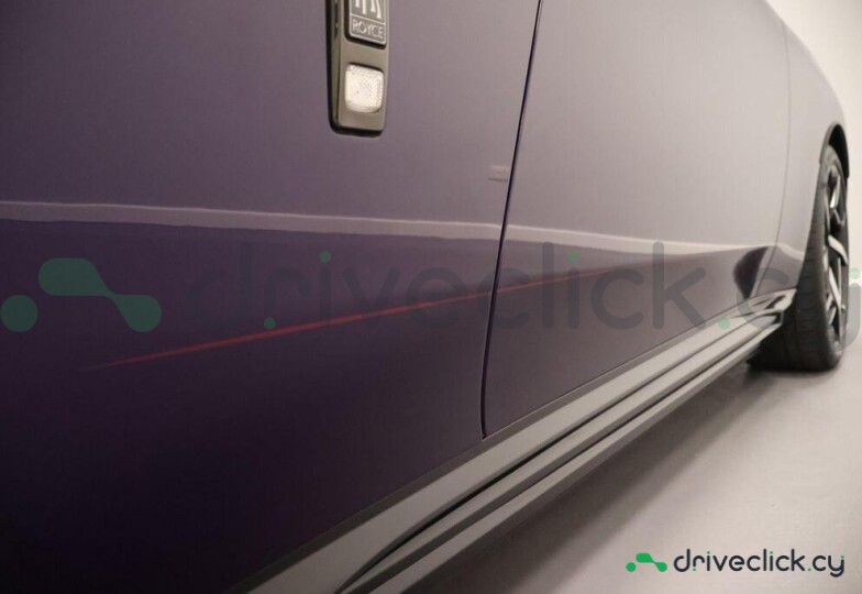 Rolls-Royce Spectre Purple