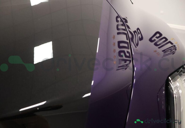 Rolls-Royce Spectre Purple