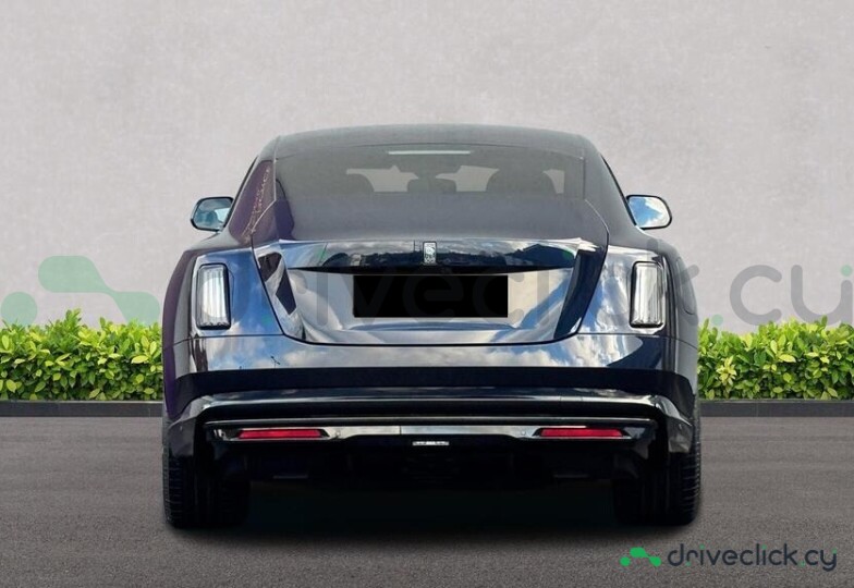 Rolls-Royce Spectre Blue