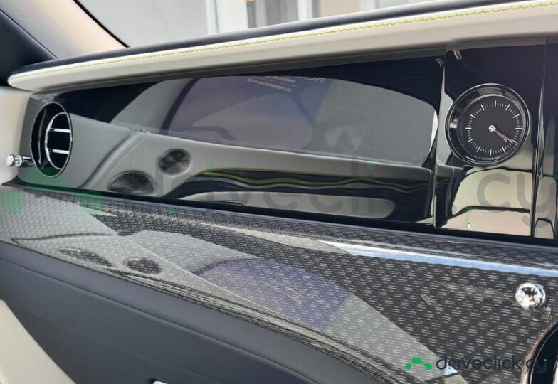 Rolls-Royce Spectre Blue