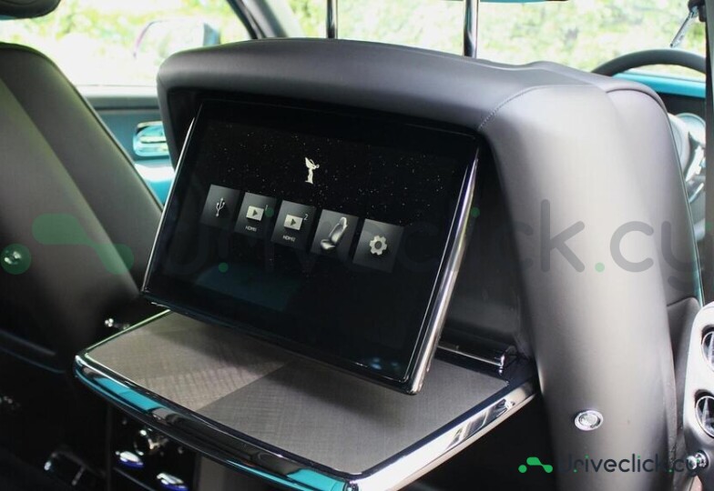 Rolls-Royce Cullinan Black