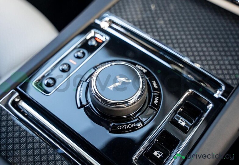 Rolls-Royce Ghost Green