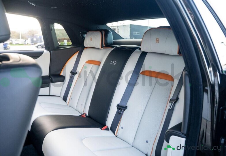 Rolls-Royce Ghost Green