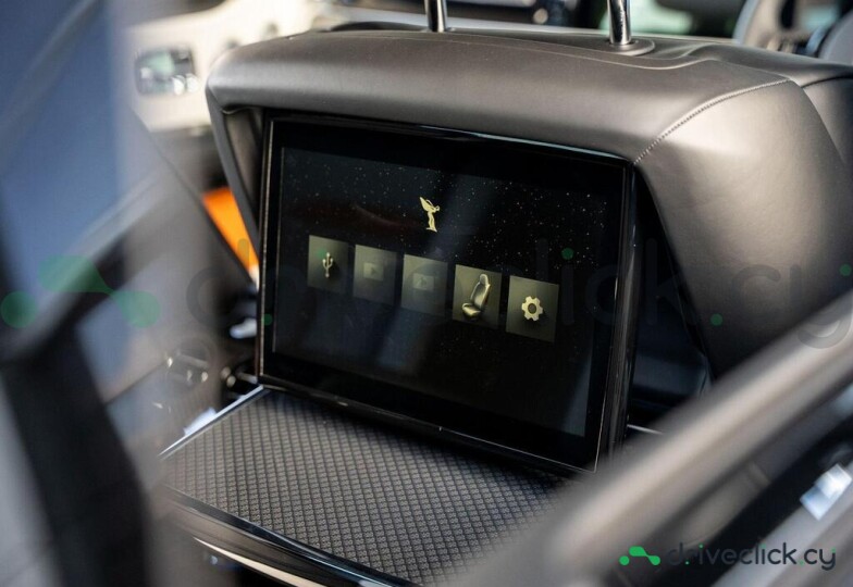 Rolls-Royce Ghost Green