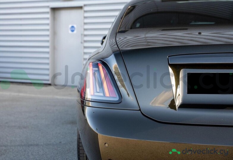 Rolls-Royce Ghost Green