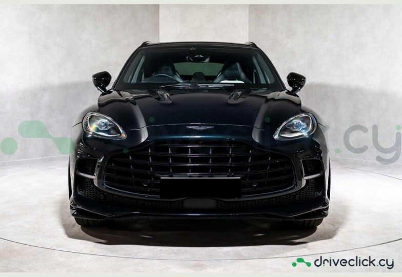Aston Martin DBX Зеленый