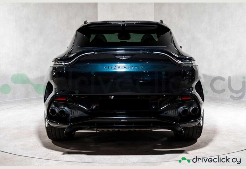 Aston Martin DBX Зеленый
