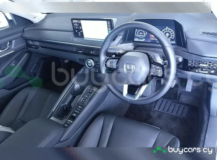 Honda Accord Белый