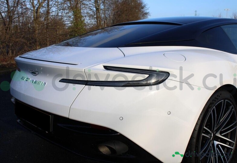 Aston Martin DB12 White