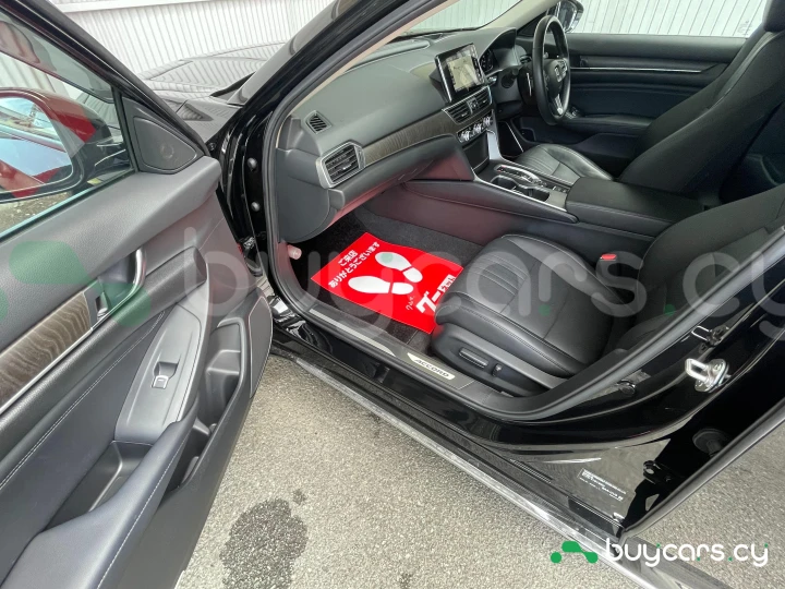 Honda Accord Черный