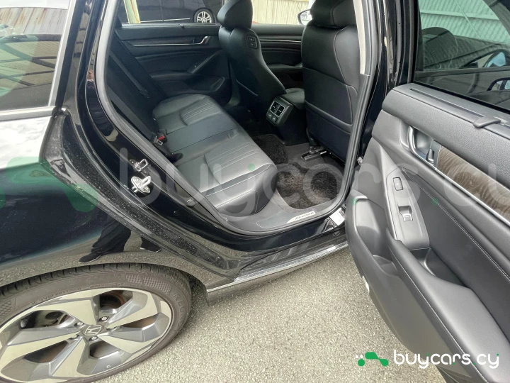 Honda Accord Черный