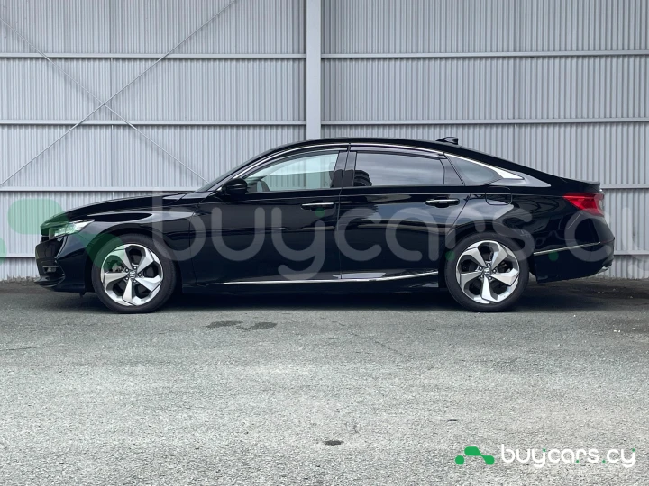Honda Accord Черный