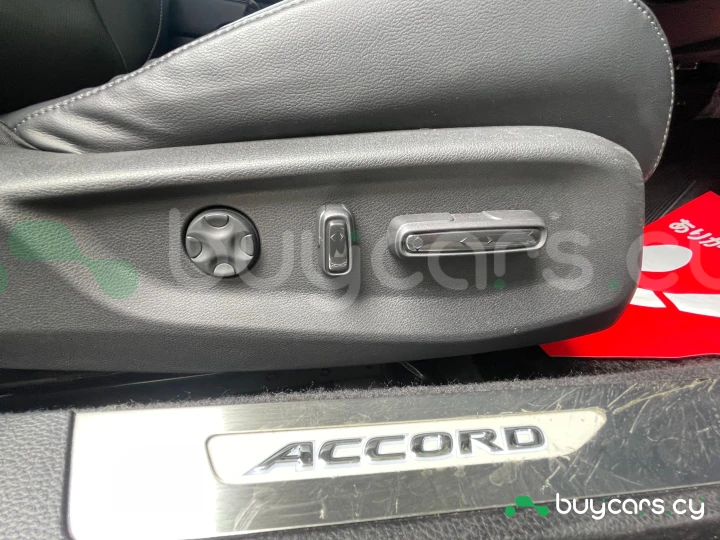 Honda Accord Черный