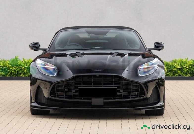 Aston Martin DB12 Black