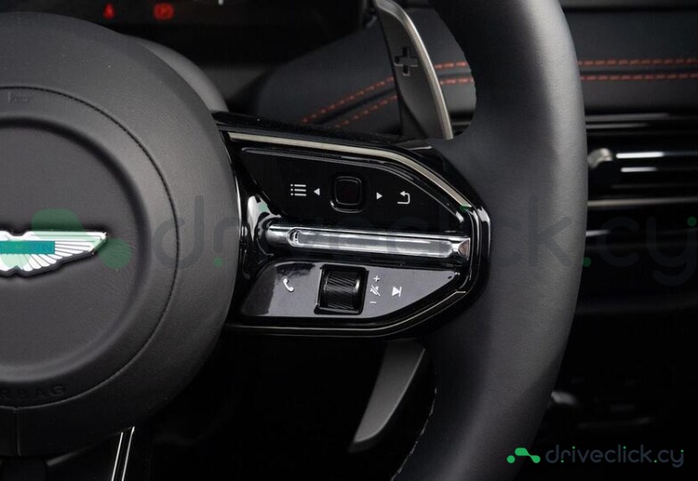 Aston Martin DB12 Black