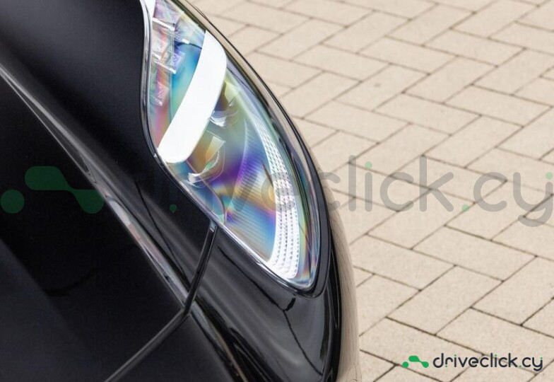 Aston Martin DB12 Black