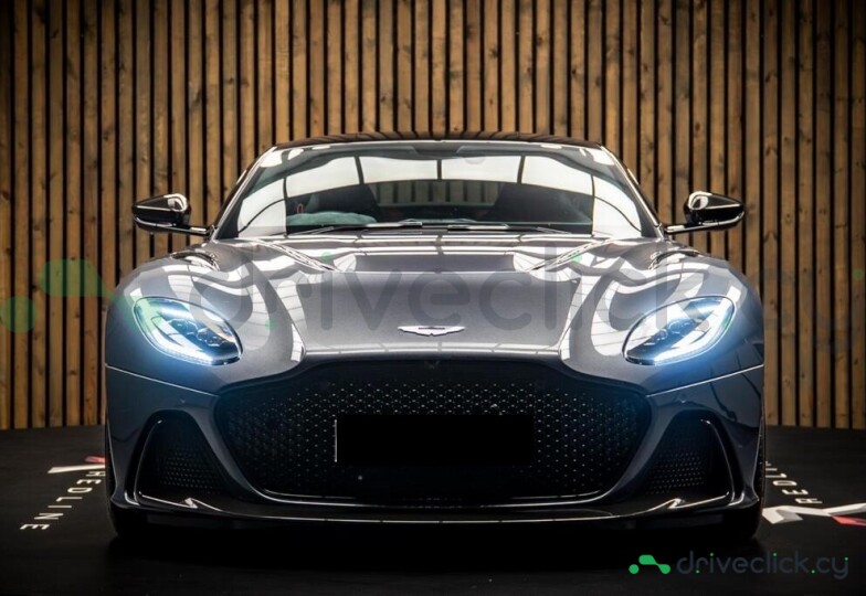 Aston Martin DBS Grey