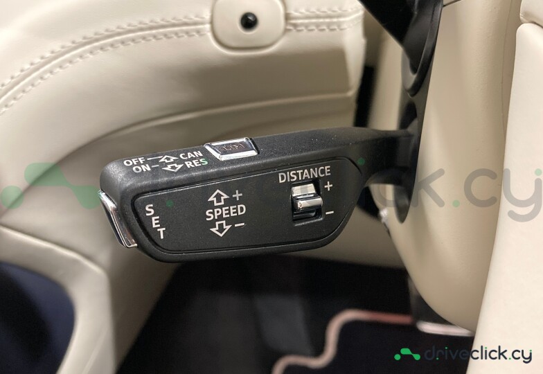 Bentley Bentayga Синий