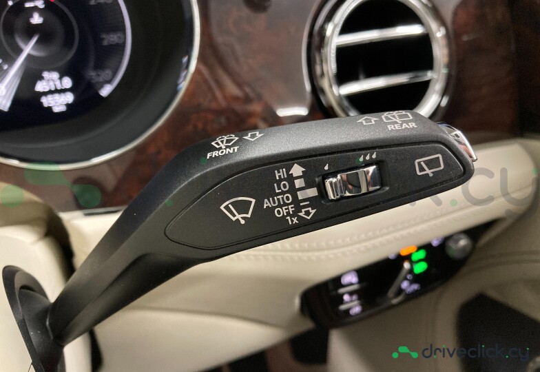 Bentley Bentayga Синий