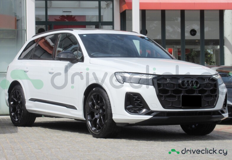 Audi Q7 White