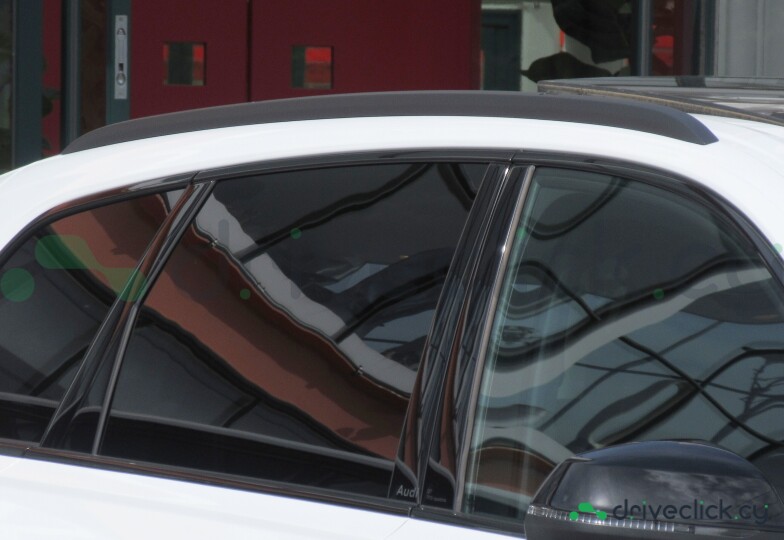 Audi Q7 White